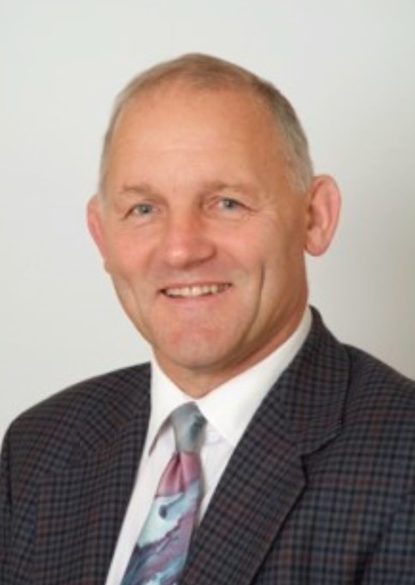 Dr Mike Davies BVetMed FRCVS